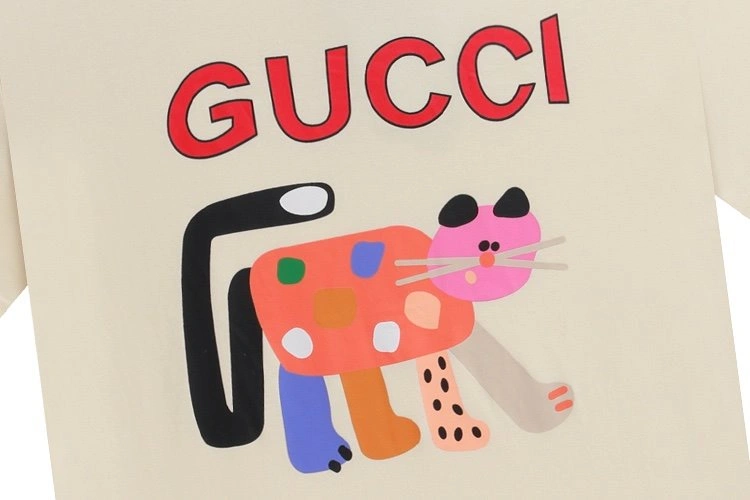Vibrant Gucci T-Shirts 124870