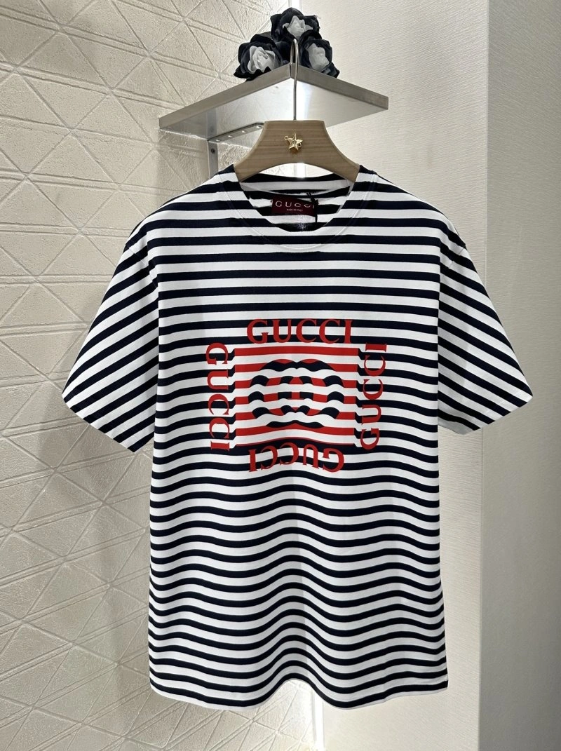Premium Gucci T-Shirts 124878