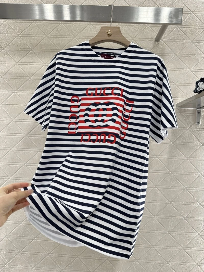 Premium Gucci T-Shirts 124878