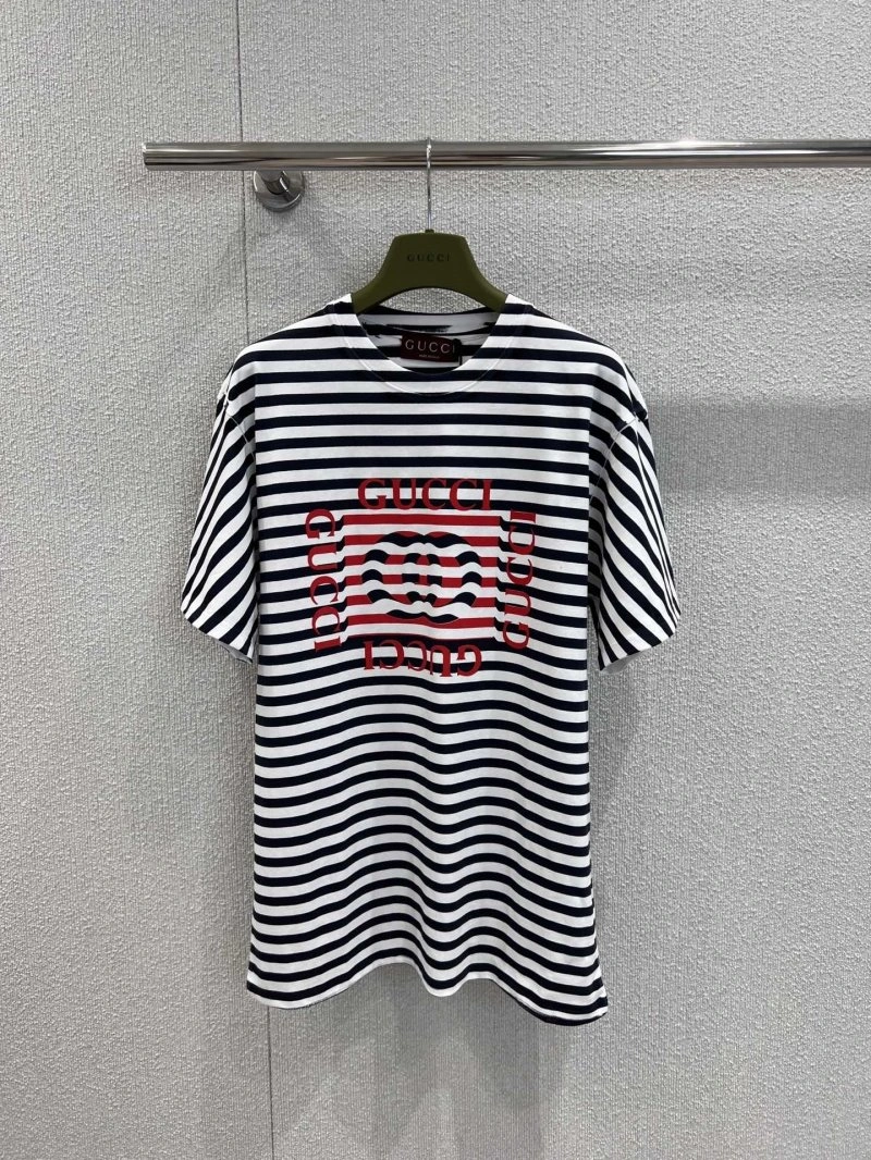 Elegant Gucci T-Shirts 124866