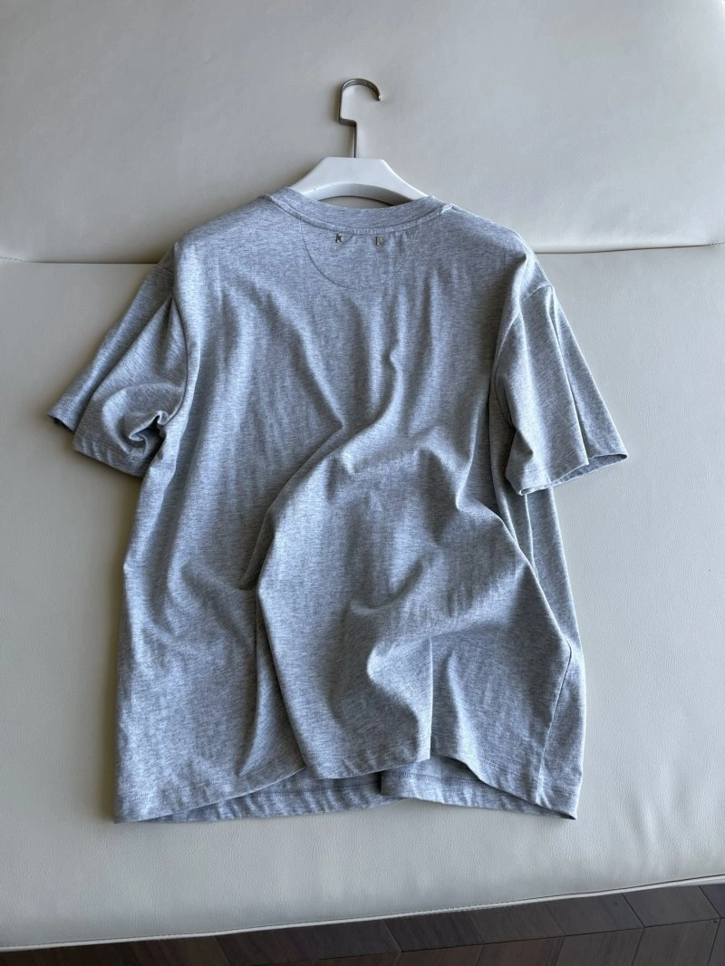 Compact Gucci T-Shirts 124863
