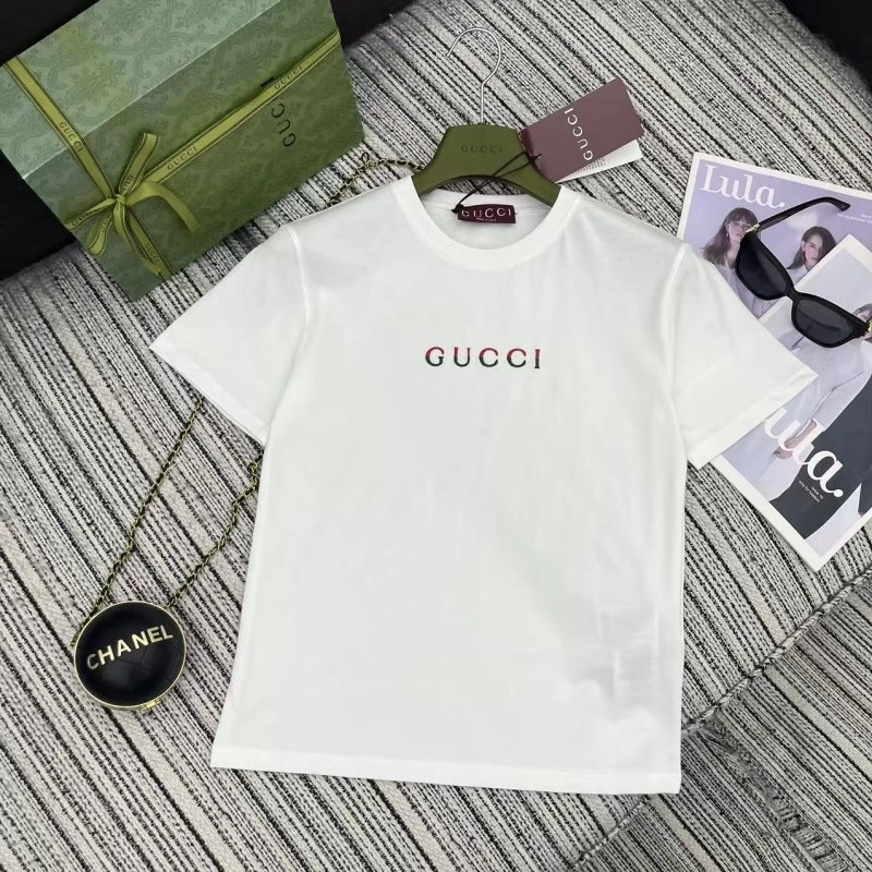 ComfortFit Gucci T-Shirts 124873