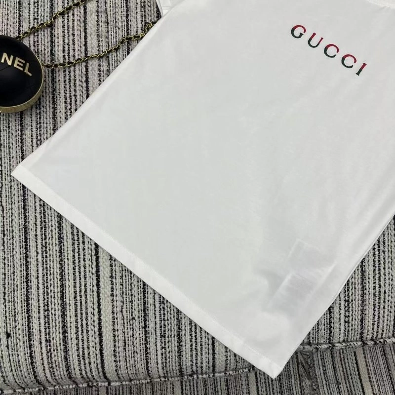 ComfortFit Gucci T-Shirts 124873