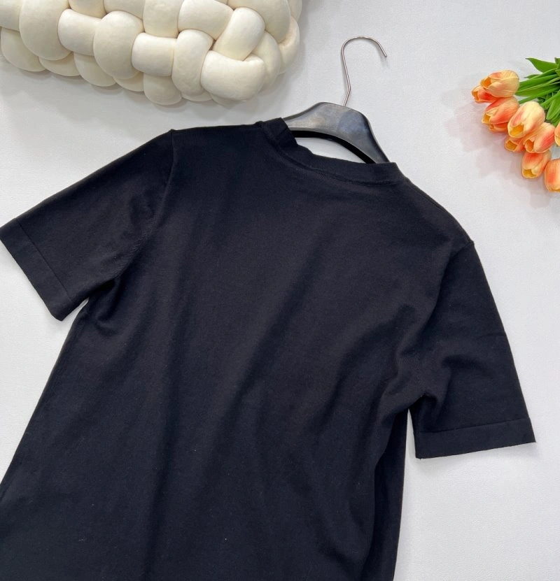 Gucci T-Shirts Durable 124399