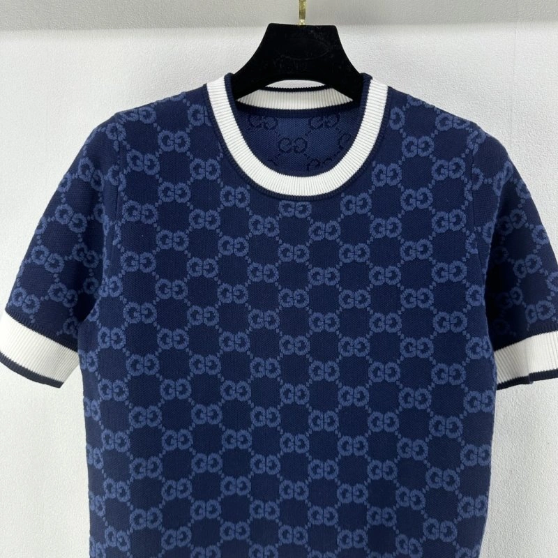 Gucci T-Shirts WellDesigned 124391