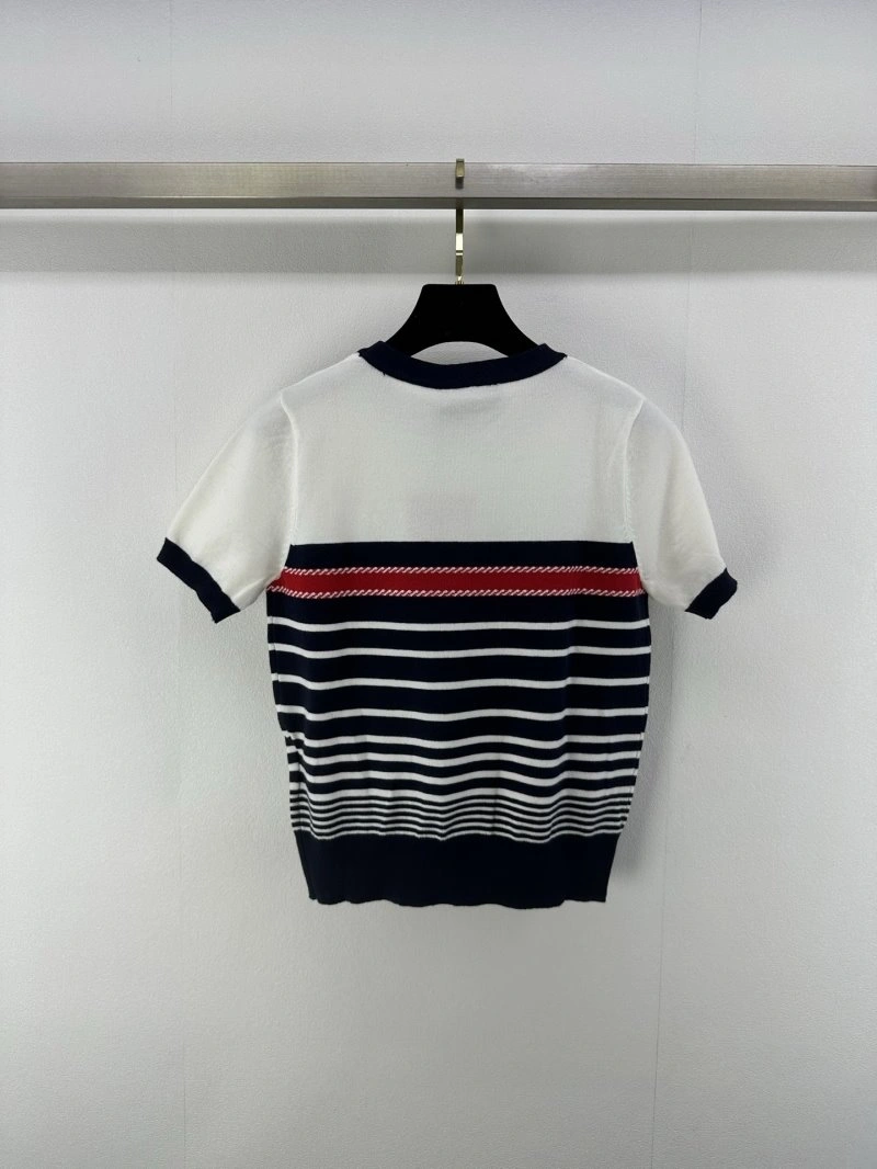 Unisex Gucci T-Shirts 124406
