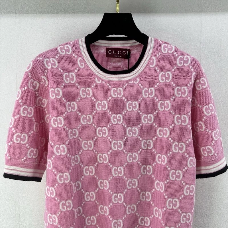 Gucci T-Shirts Bold 124394