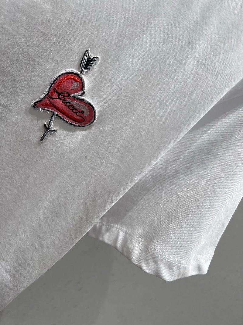 Gucci T-Shirts Durable 124374