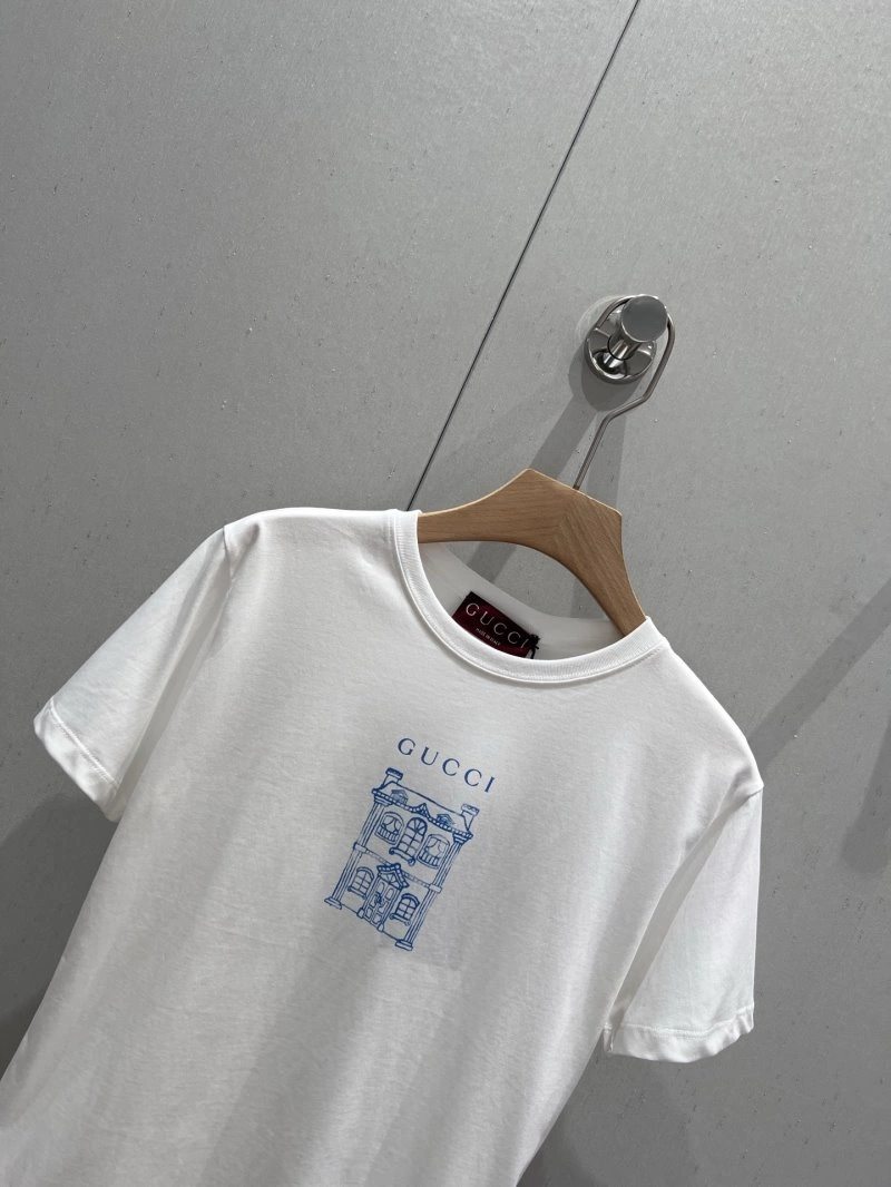 Gucci T-Shirts Supportive 124375