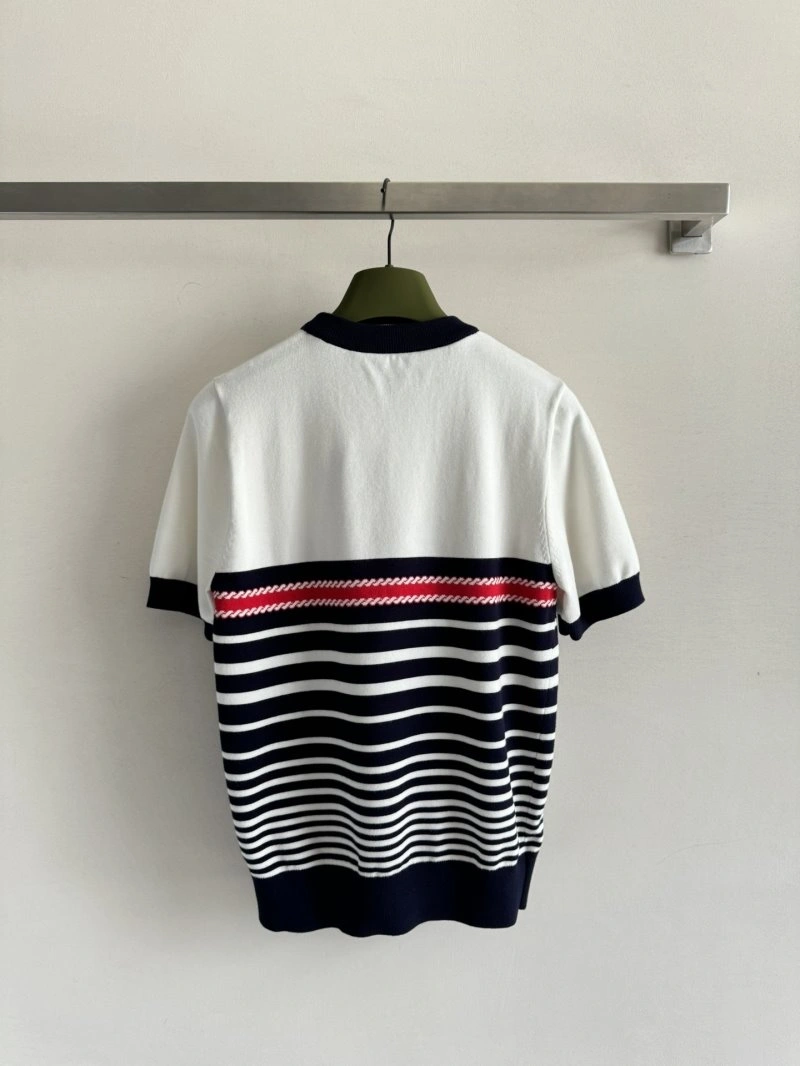 Versatile Gucci T-Shirts 124373