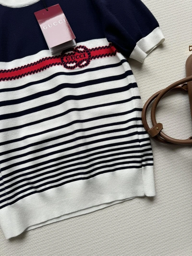 Gucci T-Shirts WellDesigned 124372