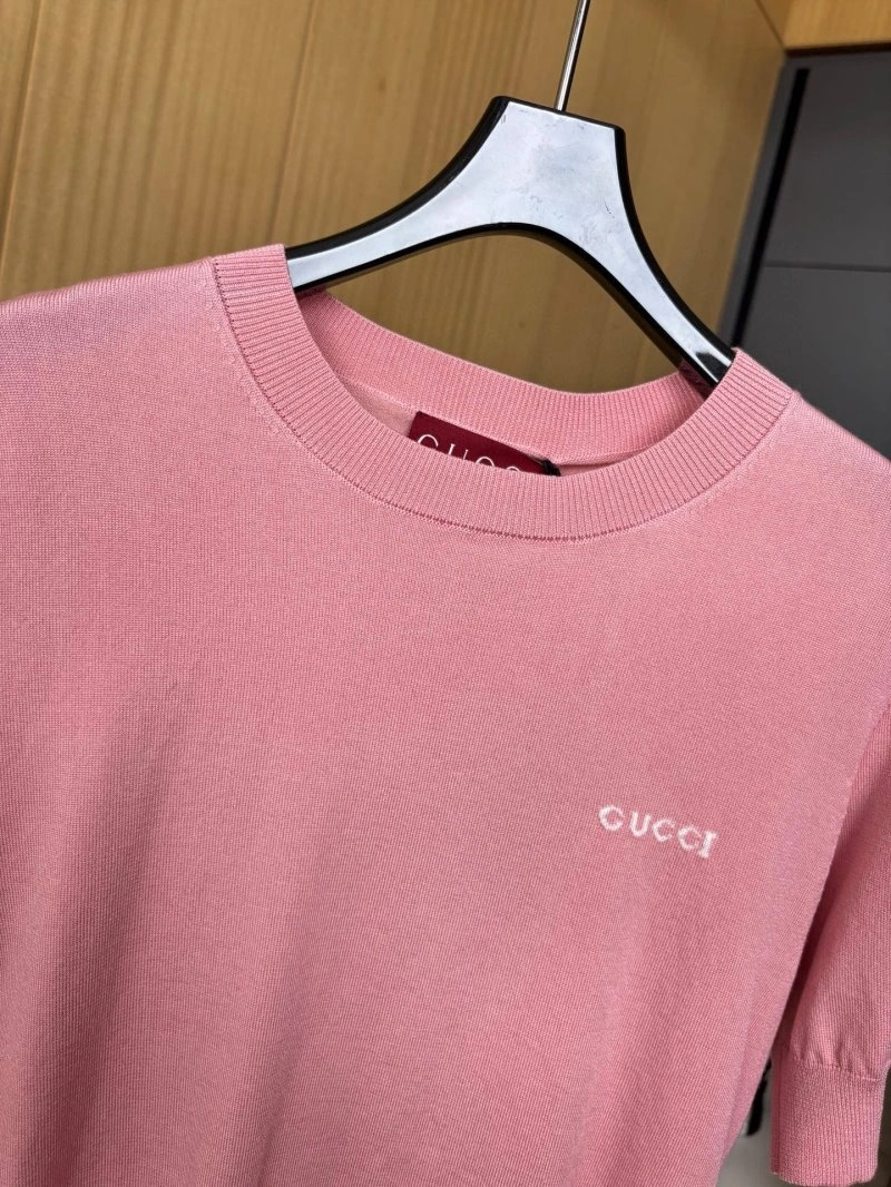 Gucci T-Shirts Breathable 124343