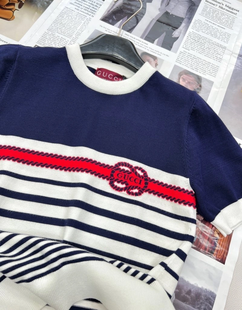 RelaxedFit Gucci T-Shirts 124364
