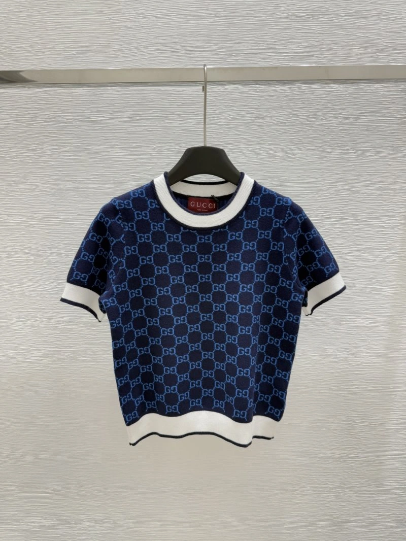 Gucci T-Shirts Durable 124357