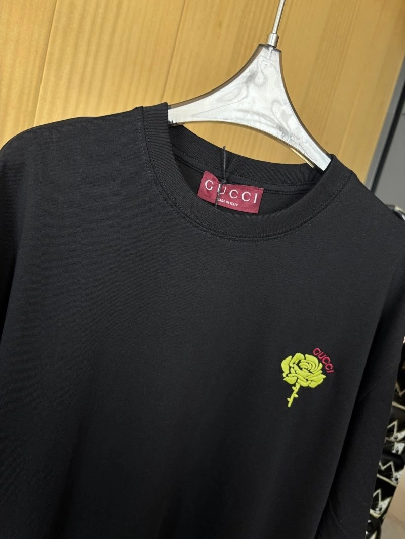 FlexibleFit Gucci T-Shirts 124351
