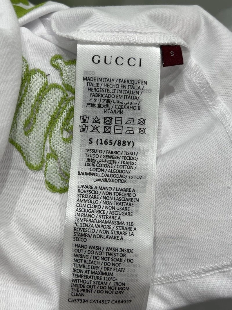 Gucci T-Shirts Soft 124337