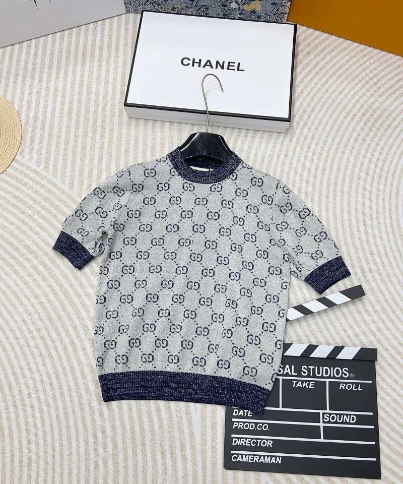 Gucci T-Shirts Durable 124349