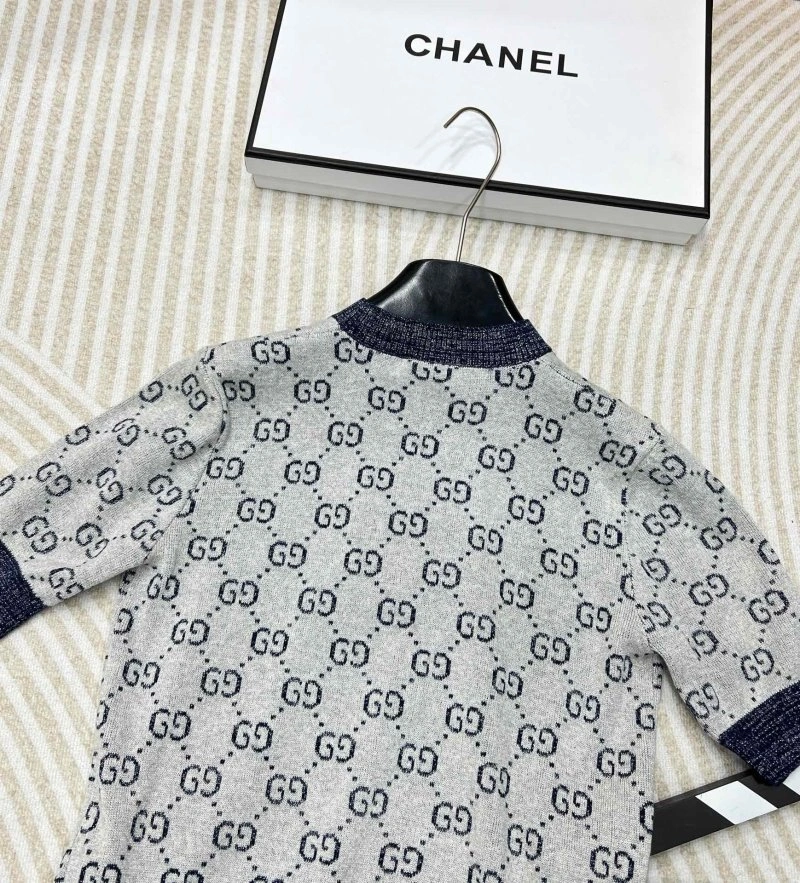 Gucci T-Shirts Durable 124349
