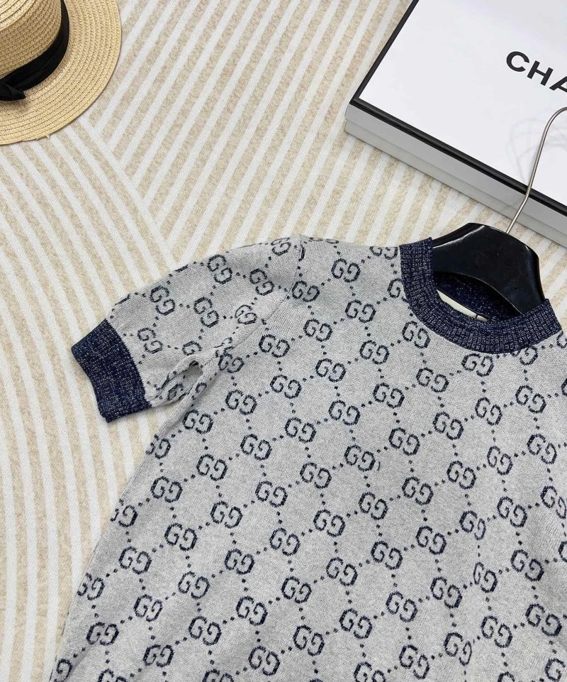 Gucci T-Shirts Durable 124349