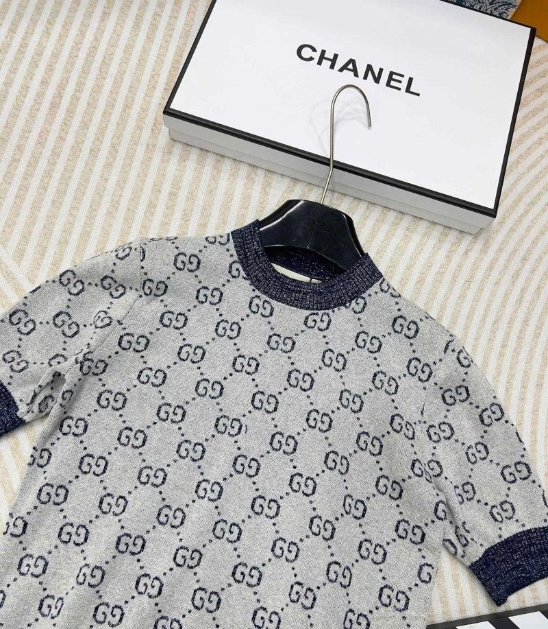 Gucci T-Shirts Durable 124349
