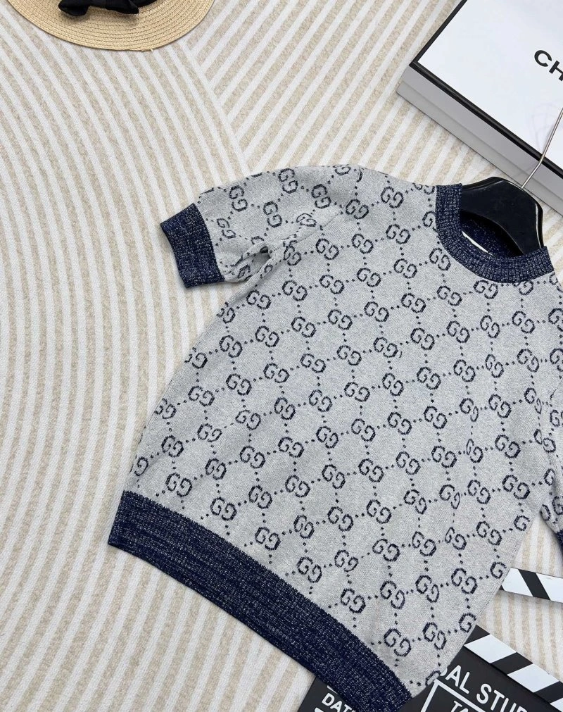 Gucci T-Shirts Durable 124349