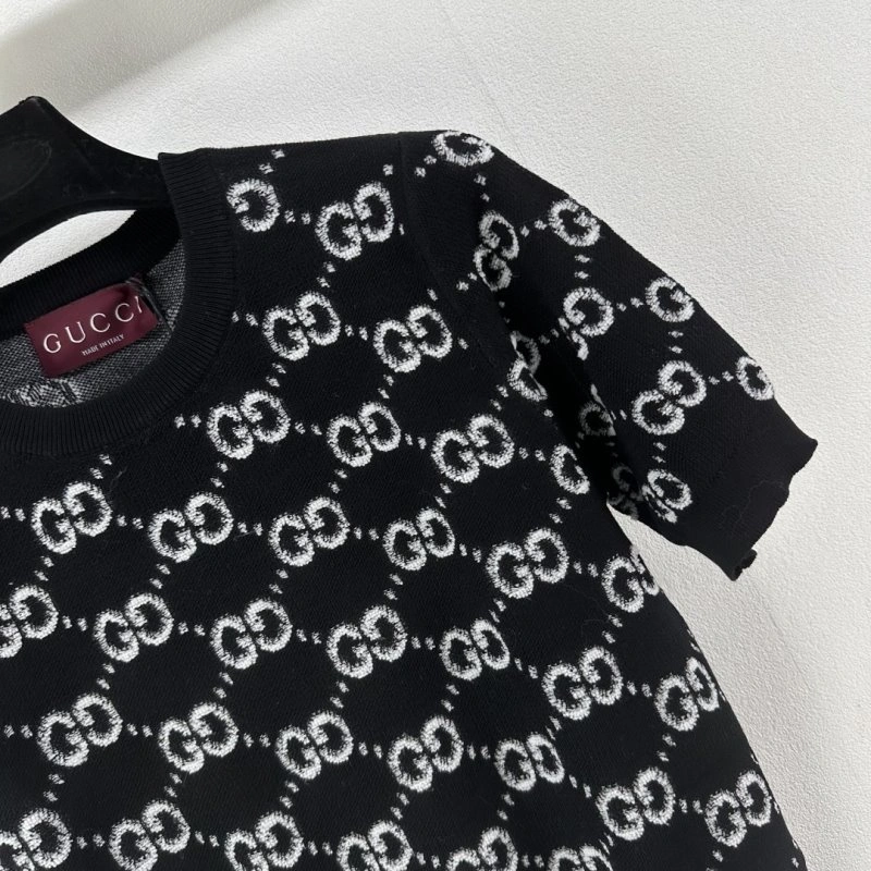 MoistureWicking Gucci T-Shirts 124344