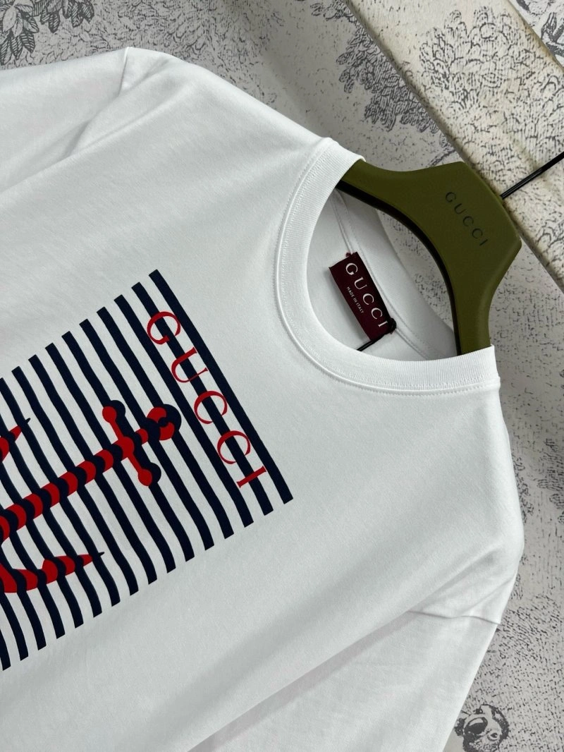 Gucci T-Shirts Classic 124332