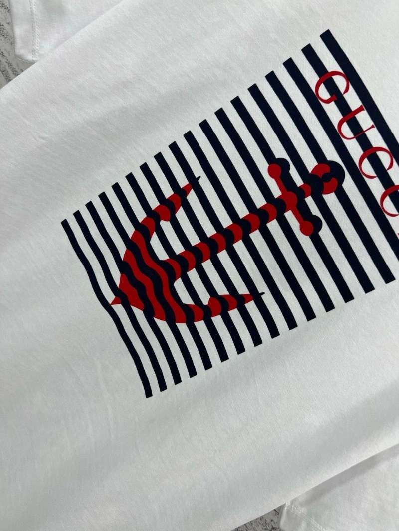 Gucci T-Shirts Classic 124332