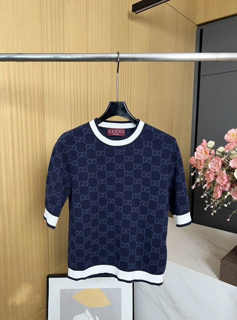 Gucci T-Shirts Elegant 124331