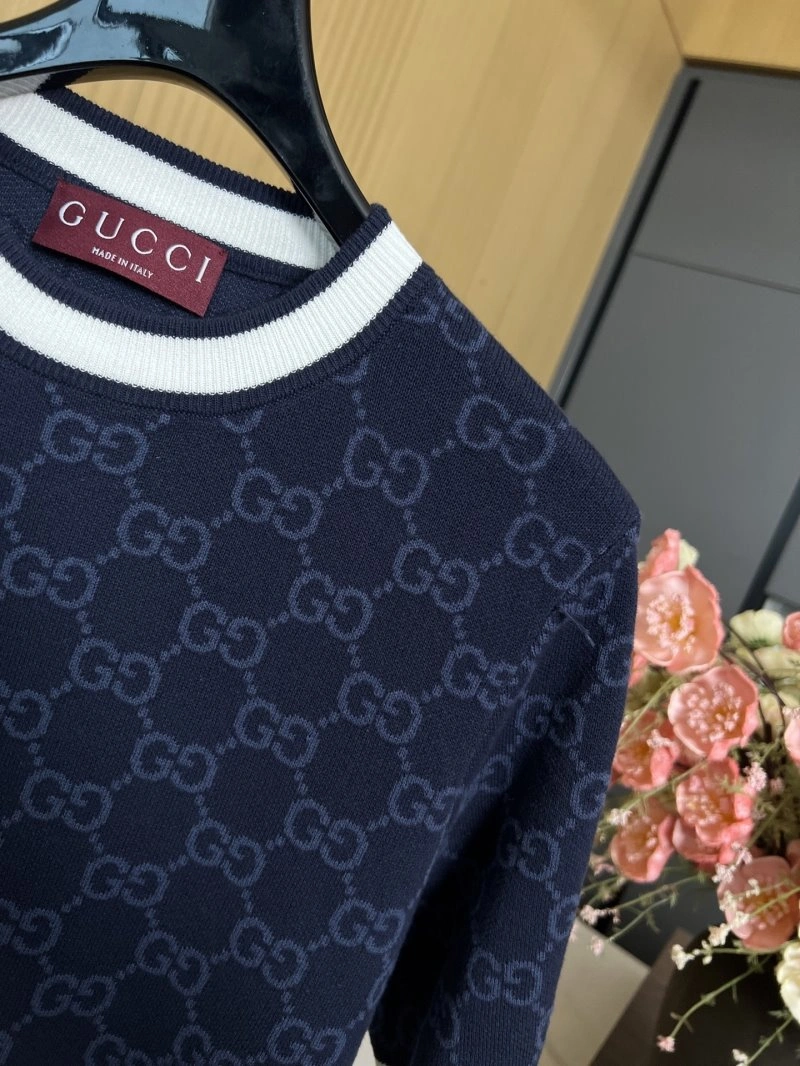 Gucci T-Shirts Elegant 124331