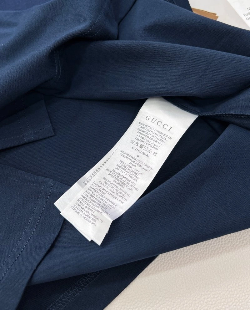 Original Gucci T-Shirts 124329