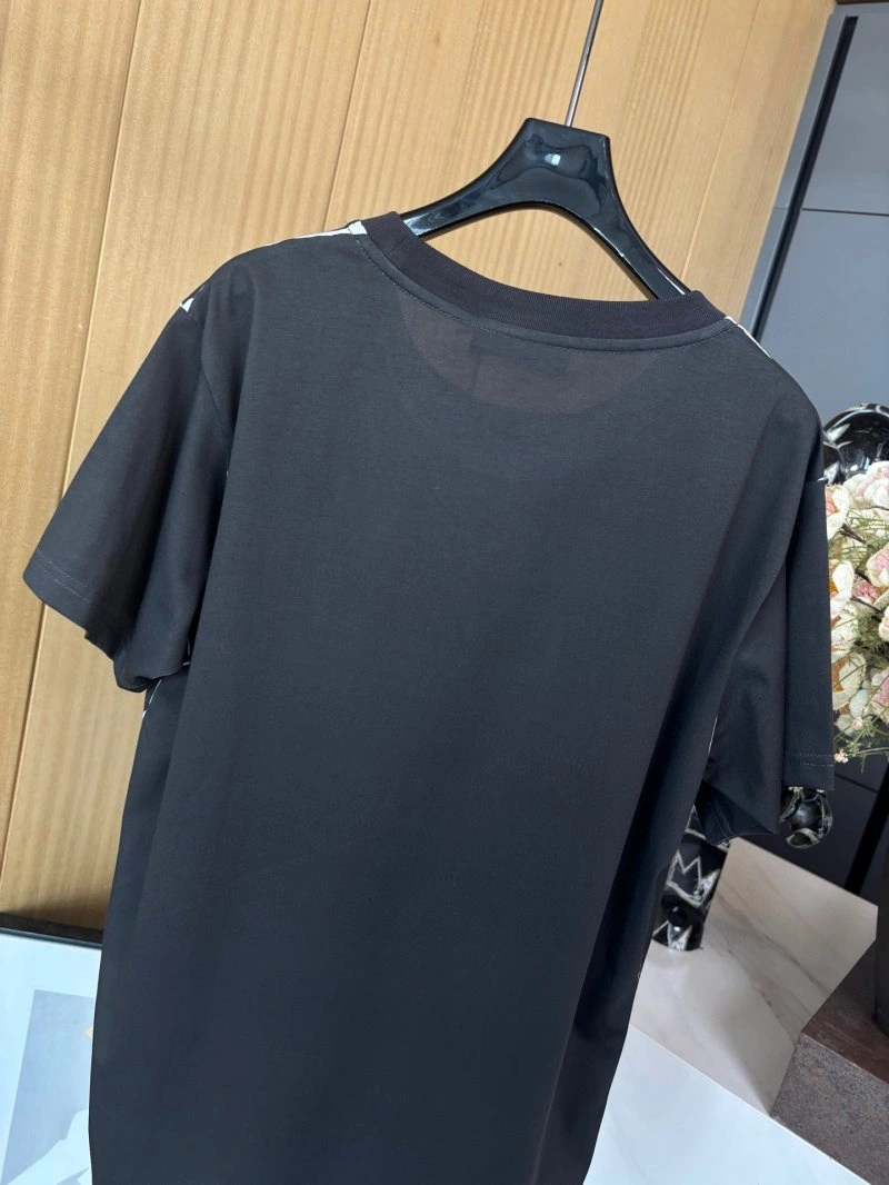 Gucci T-Shirts WellDesigned 124314