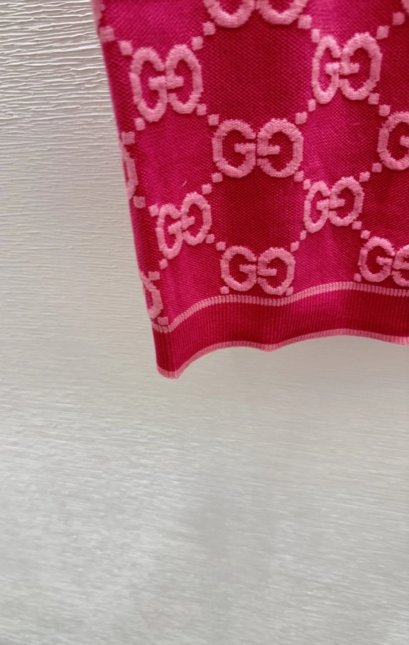 Gucci T-Shirts Durable 124302