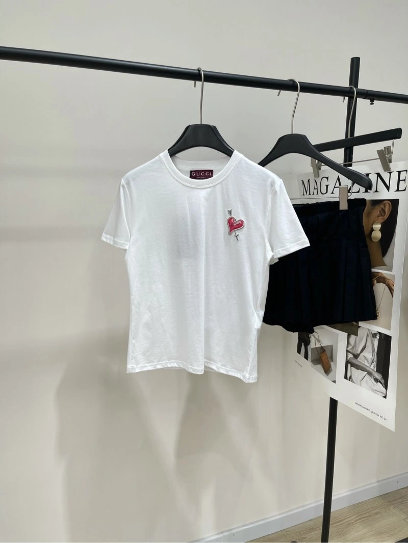 Gucci T-Shirts Lightweight 124301