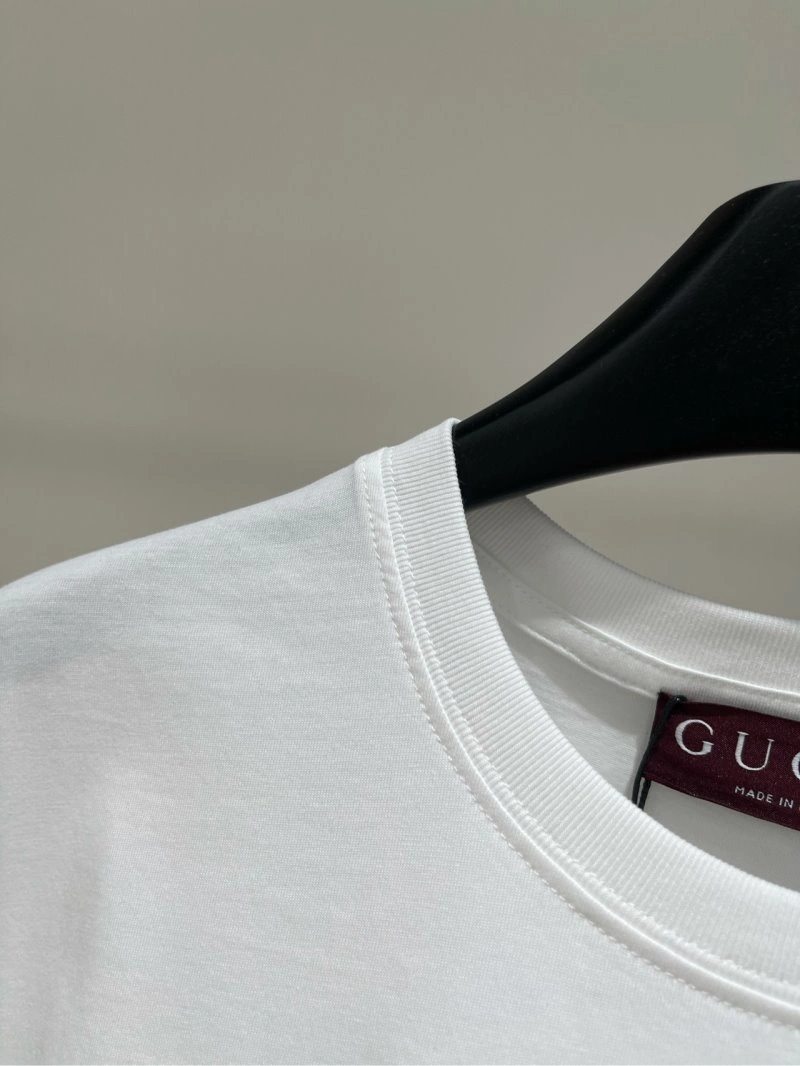Gucci T-Shirts Lightweight 124301