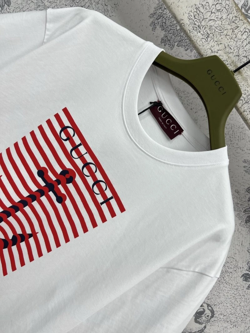 Gucci T-Shirts Attractive 124300