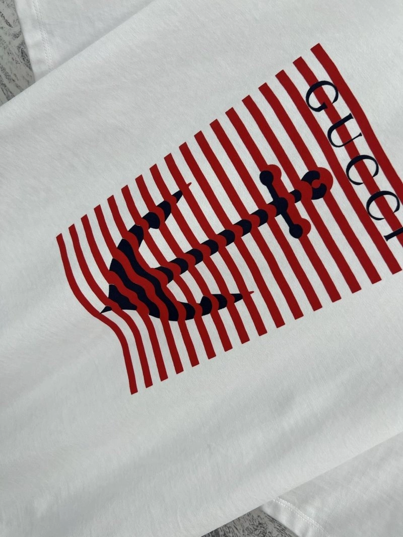 Gucci T-Shirts Attractive 124300