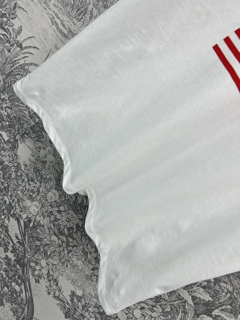 Gucci T-Shirts Attractive 124300