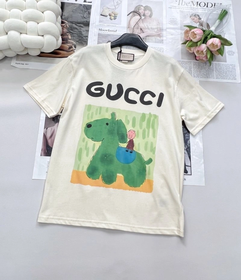 Gucci T-Shirts Durable 124313