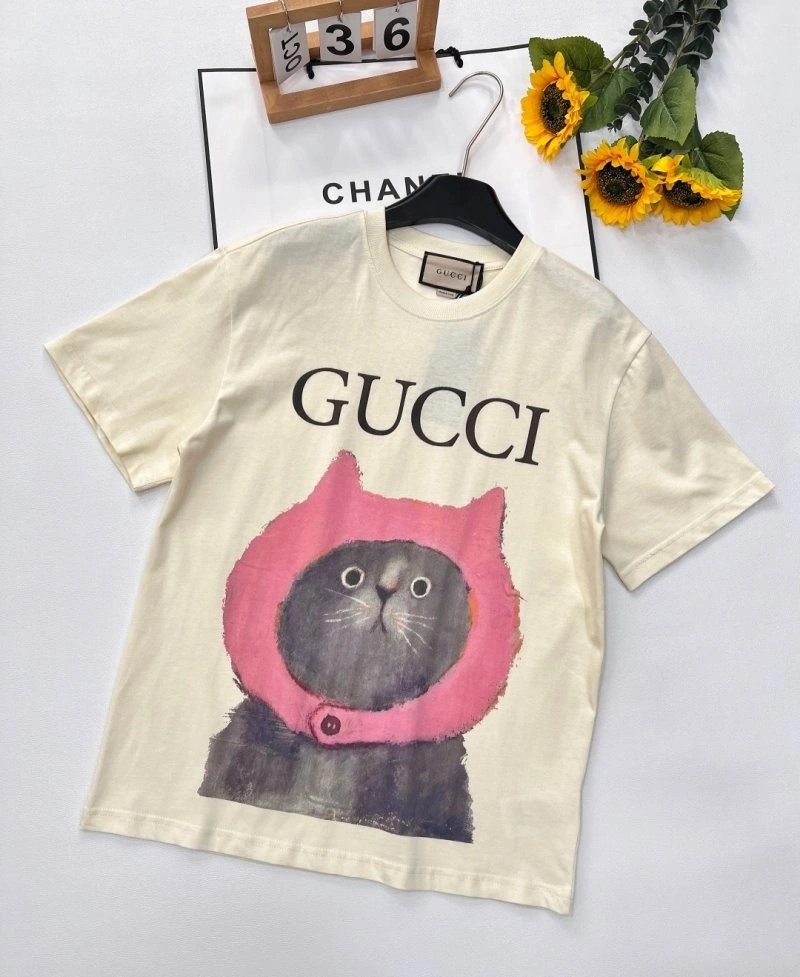 Gucci T-Shirts WeatherProof 124289