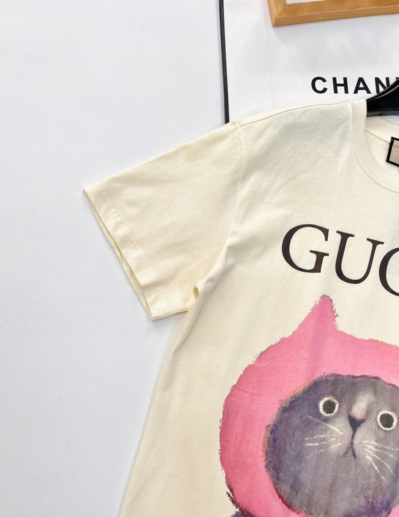 Gucci T-Shirts WeatherProof 124289
