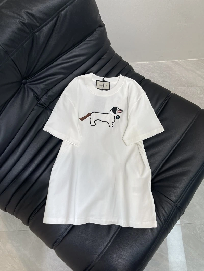 Gucci T-Shirts Breathable 124282