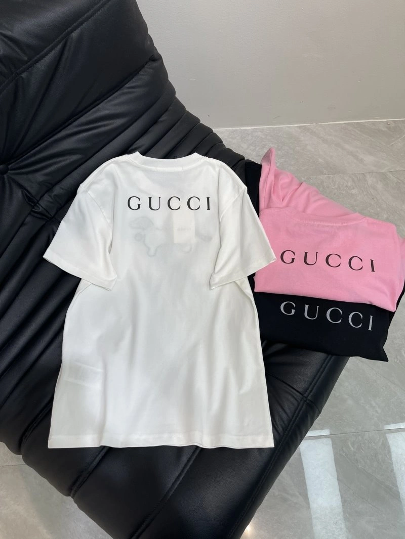 Gucci T-Shirts Breathable 124282