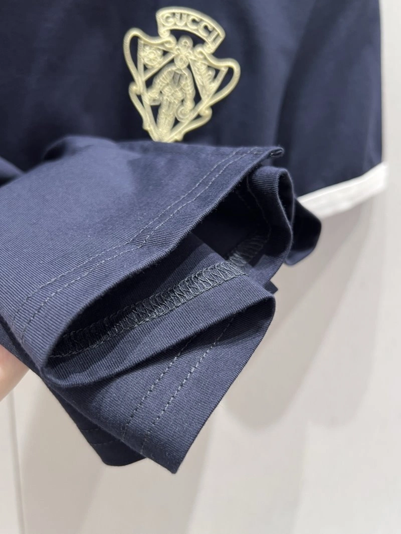 Gucci T-Shirts TimelessDesign 124247