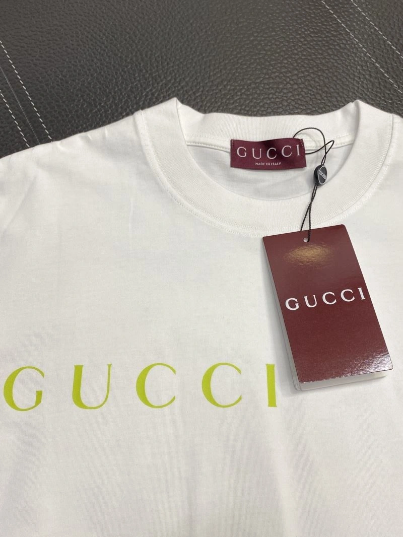 Versatile Gucci T-Shirts 127230