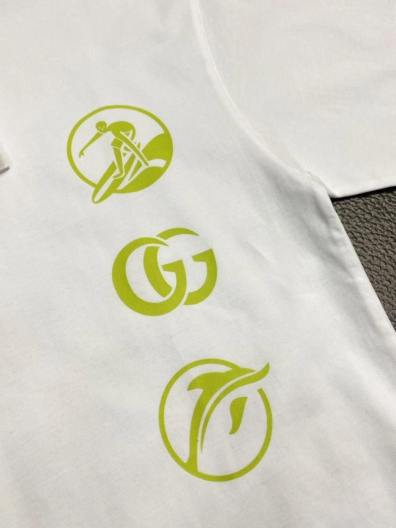 Versatile Gucci T-Shirts 127230