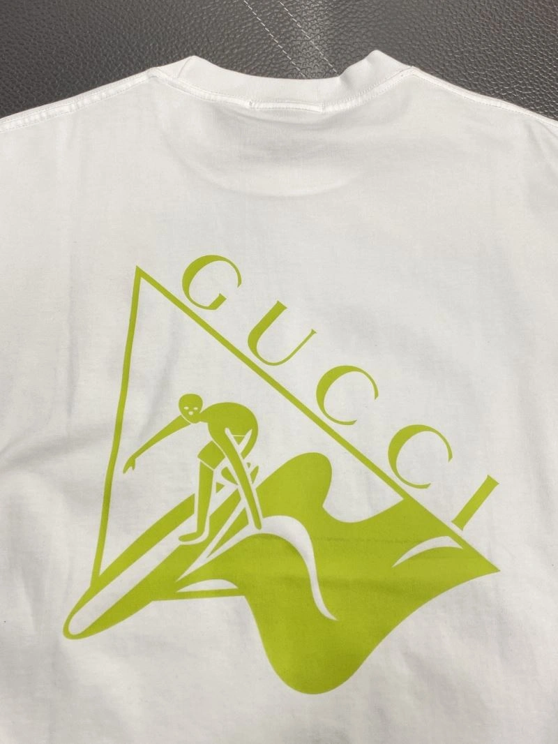 Versatile Gucci T-Shirts 127230