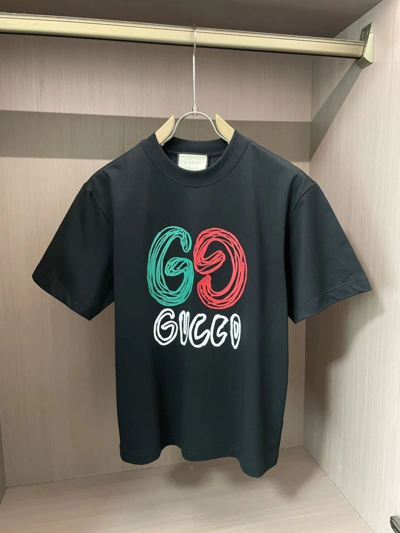 Gucci T-Shirts Comfortable 127224