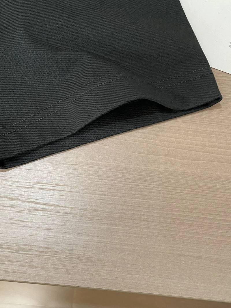 Gucci T-Shirts Comfortable 127224