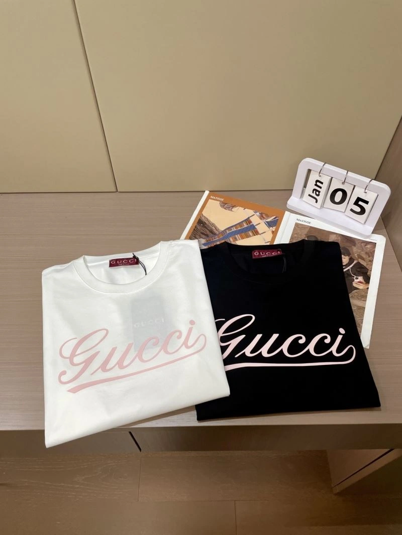 Gucci T-Shirts Breathable 127201